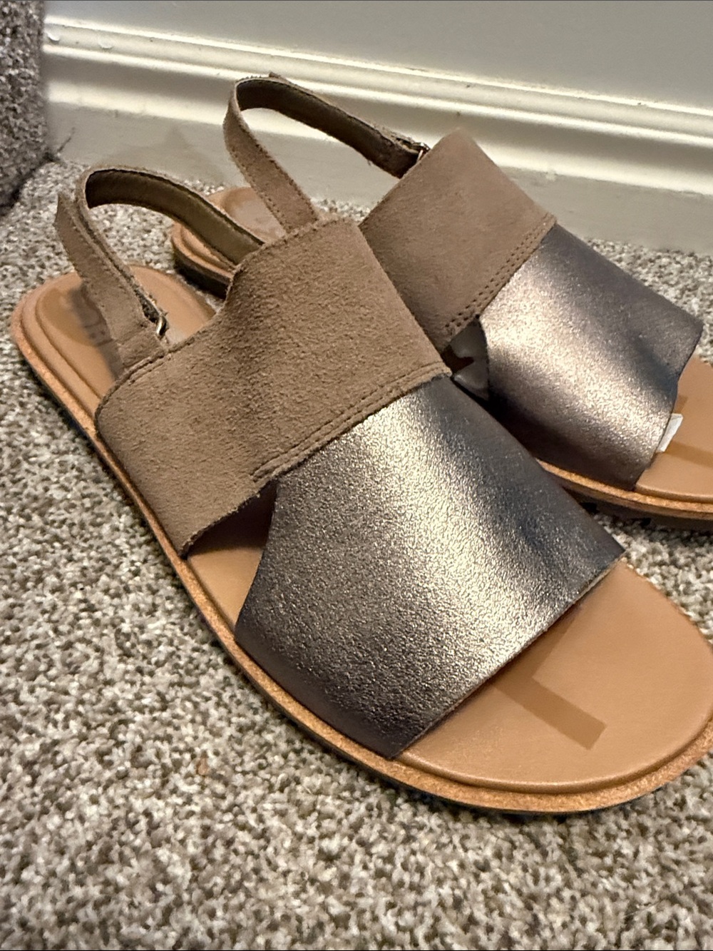 Sorel Women’s Two-Tone Slingback Sandals in Taupe and Metallic| 7